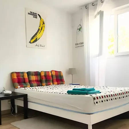 A 100m Du Stade De France Bed & Breakfast Saint-Denis (Seine-Saint-Denis)